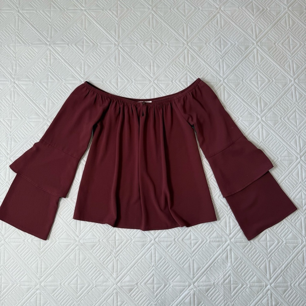 Olive + Oak Burgundy Off-Shoulder Blouse Size Small